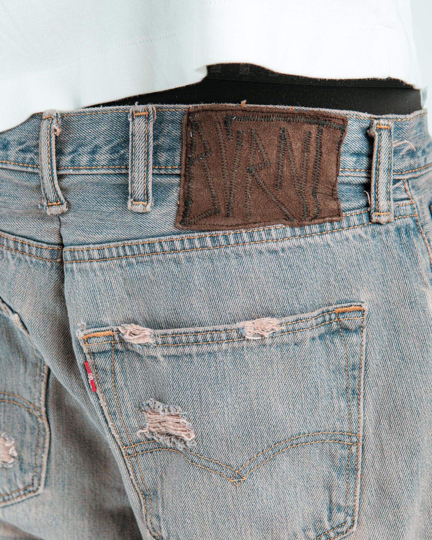 “SUNSHINE” DISTRESSED FADED JORTS