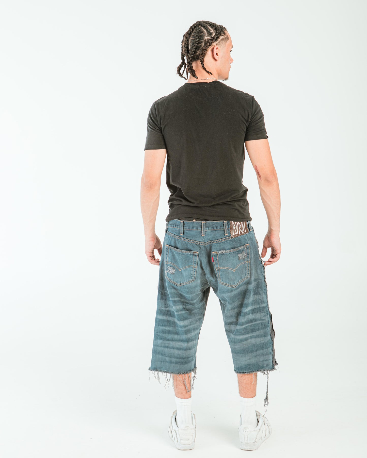 “GREY WASHED” FADED JORTS