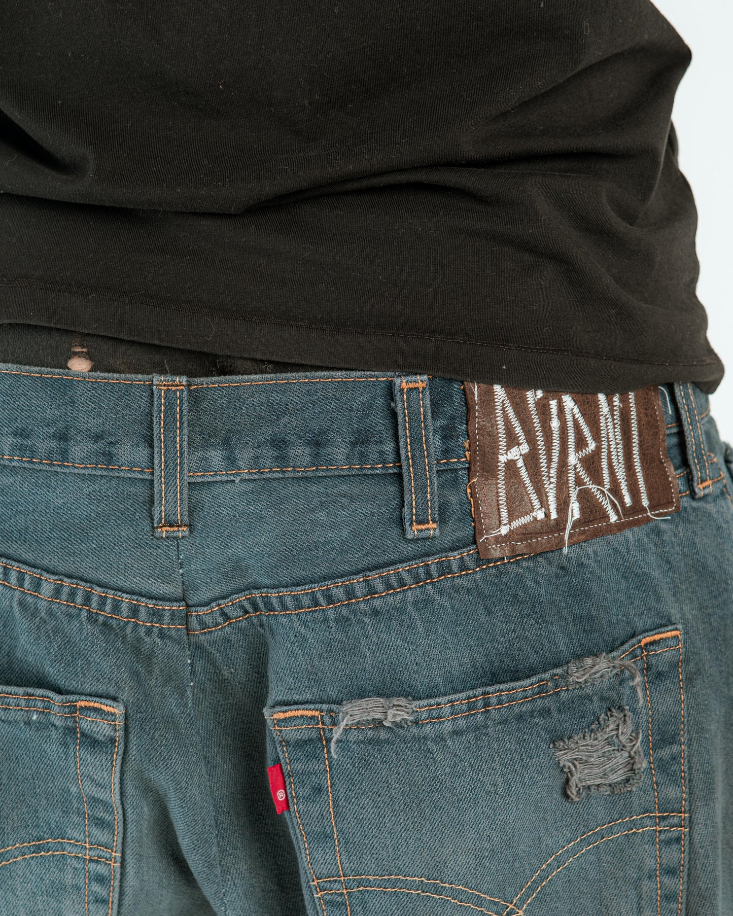 “GREY WASHED” FADED JORTS