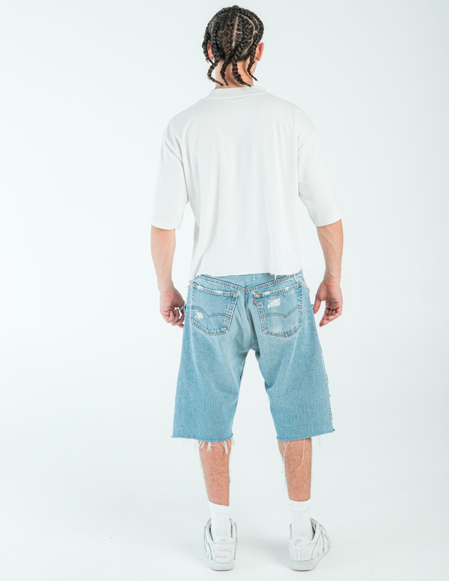 “LIGHT BLUE WASHED” JORTS