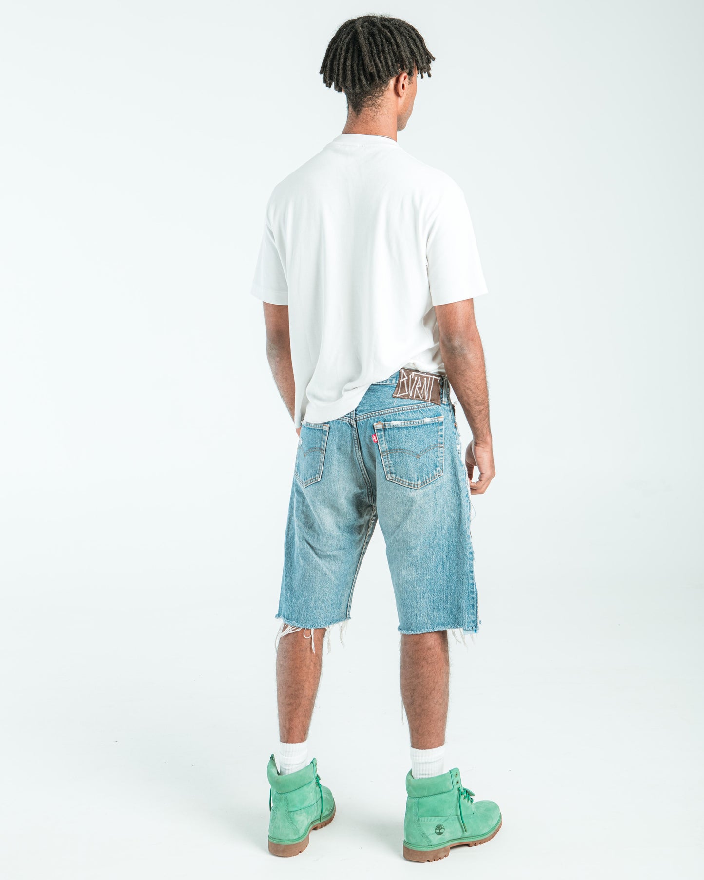 “LIGHT BLUE WASHED” JORTS