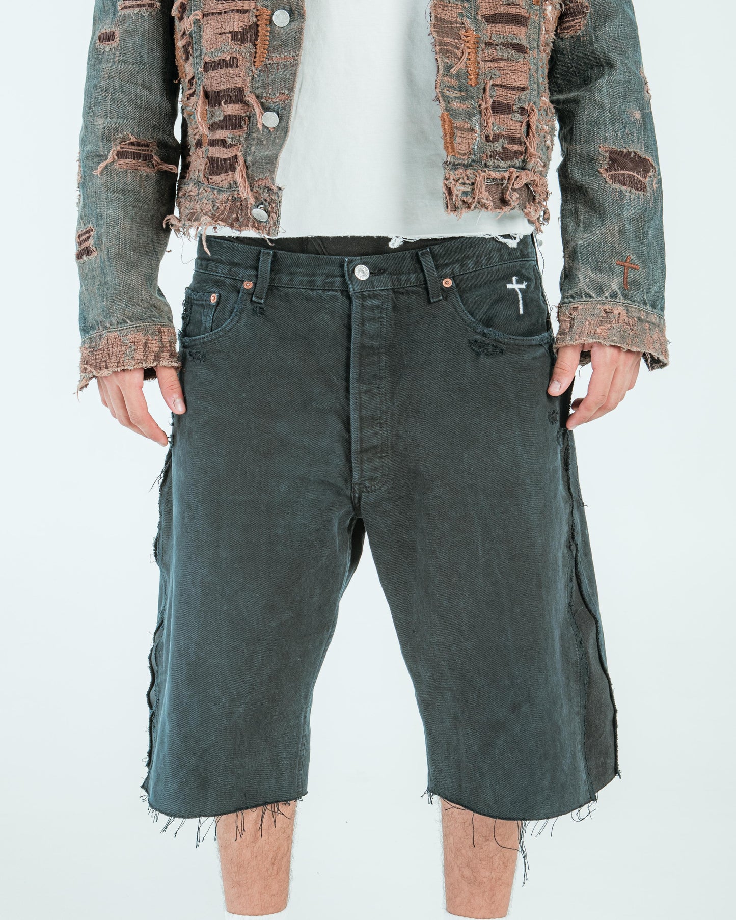 “FULL BLACK” JORTS