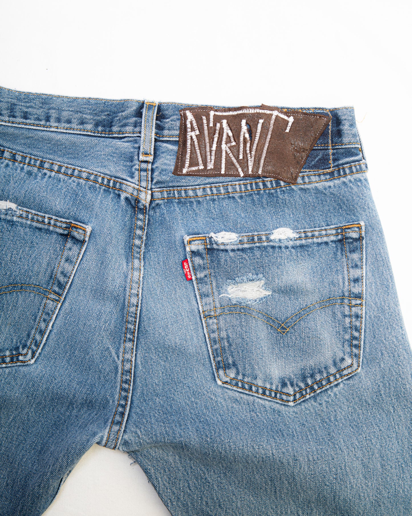 “WASHED BLUE” DISTRESSED JORTS