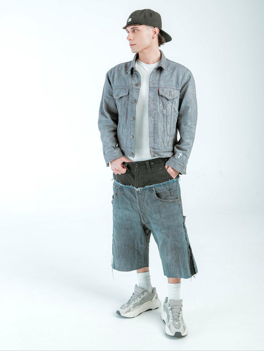CARGO DOUBLE WAIST DISTRESSED “BLACK WASH” JORTS
