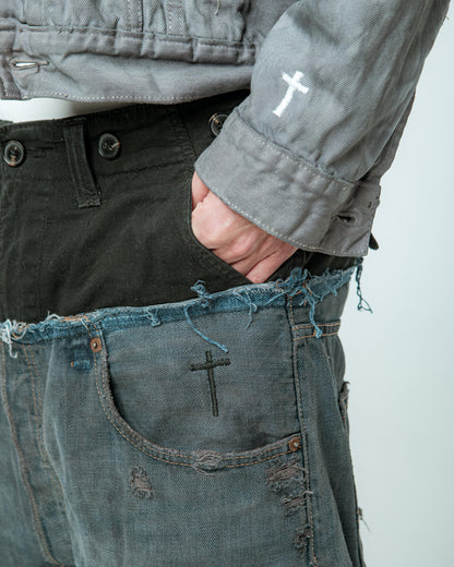 CARGO DOUBLE WAIST DISTRESSED “BLACK WASH” JORTS