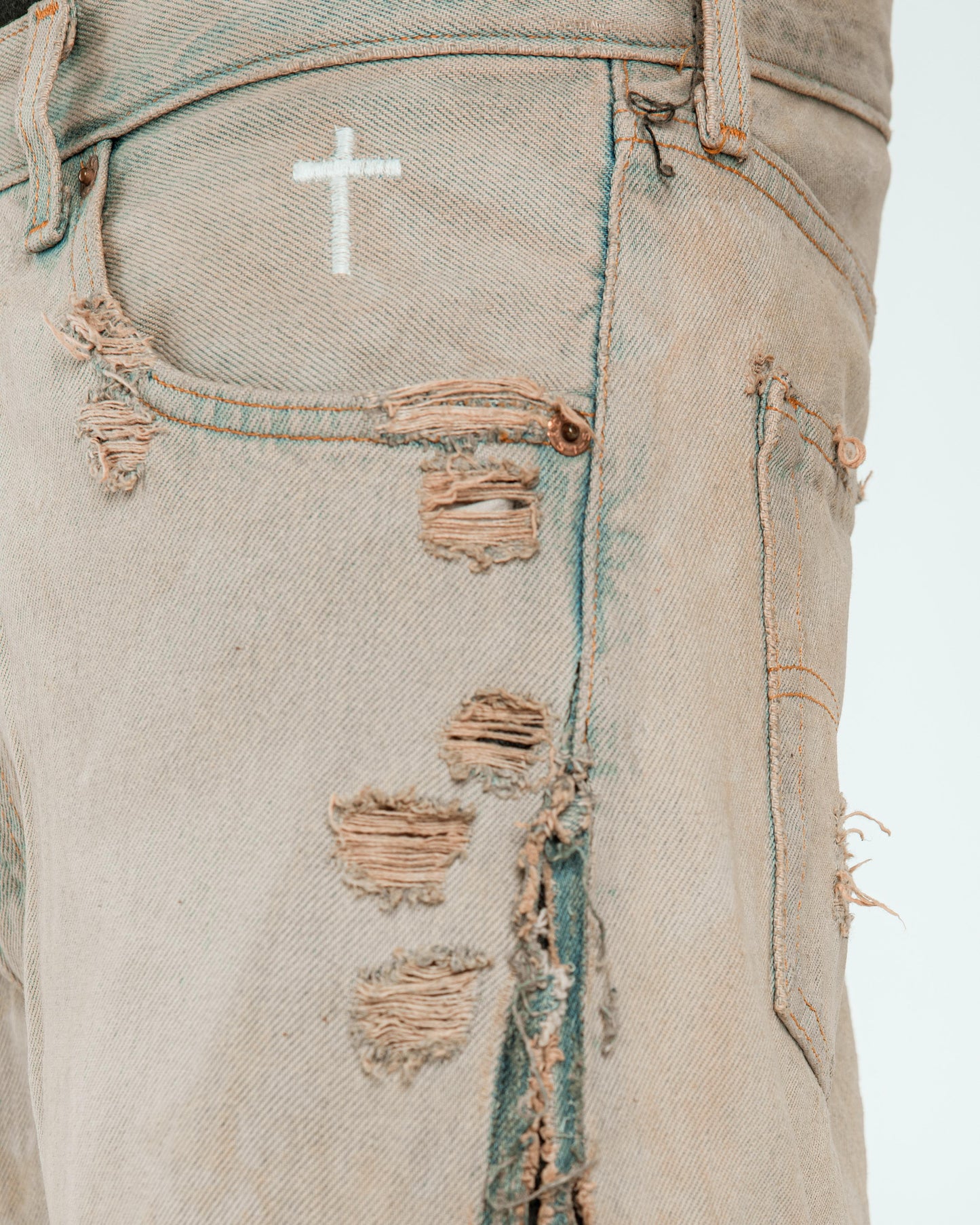 “BEIGE VINTAGE WASH” DISTRESSED JORTS”