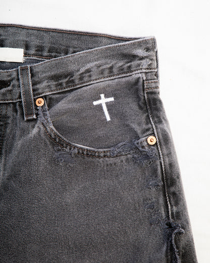 “WASHED BLACK” DISTRESSED JORTS